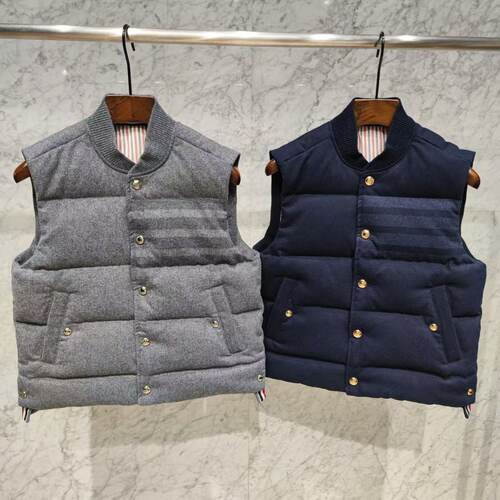 TB羊毛四杠白鸭羽绒服马甲背心