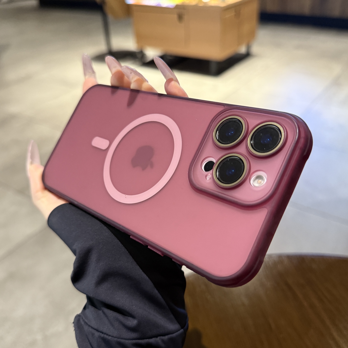 适用iphone16pro磁吸手机壳14promax透明酒红色磨砂硬壳套12苹果15pro新款镜头膜全包plus情侣11女13超薄散热