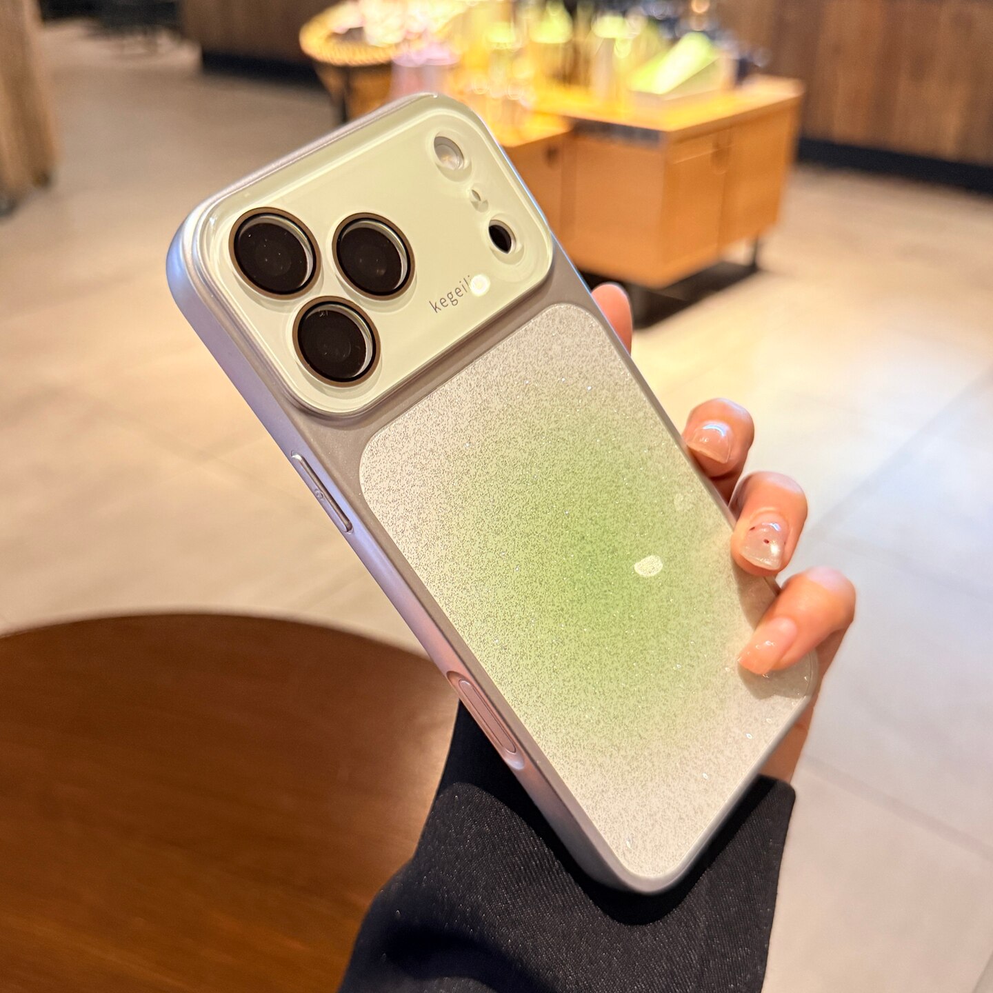闪粉晕染渐变色适用苹果17promax手机壳iphone16ProMax新款薄荷绿15大视窗镜头全包13女高级12超好看14保护套