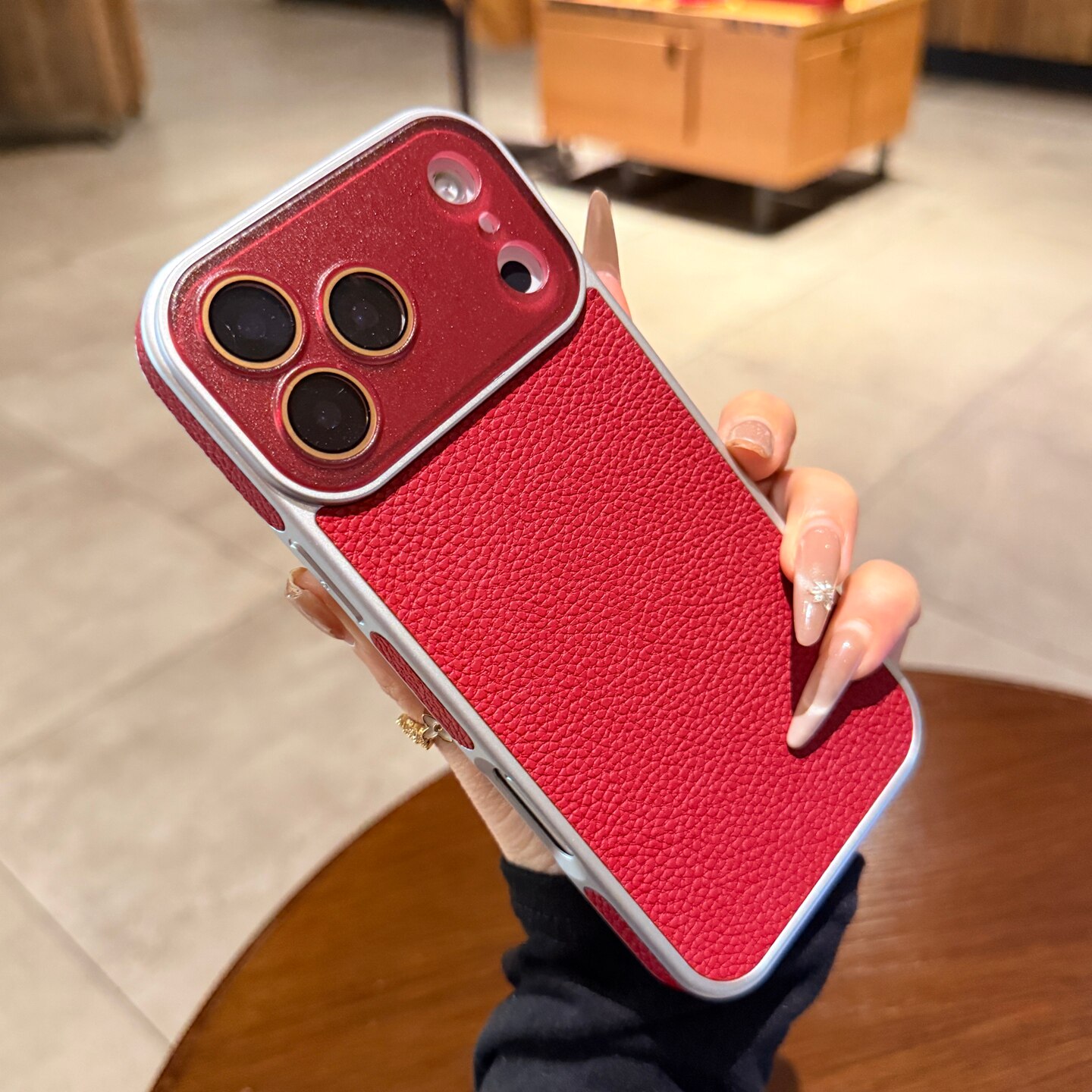 果冻安可拉红色镜头适用iphone17pro手机壳17苹果16promax新款荔枝纹全包素皮15情侣13高级感14保护套本命年