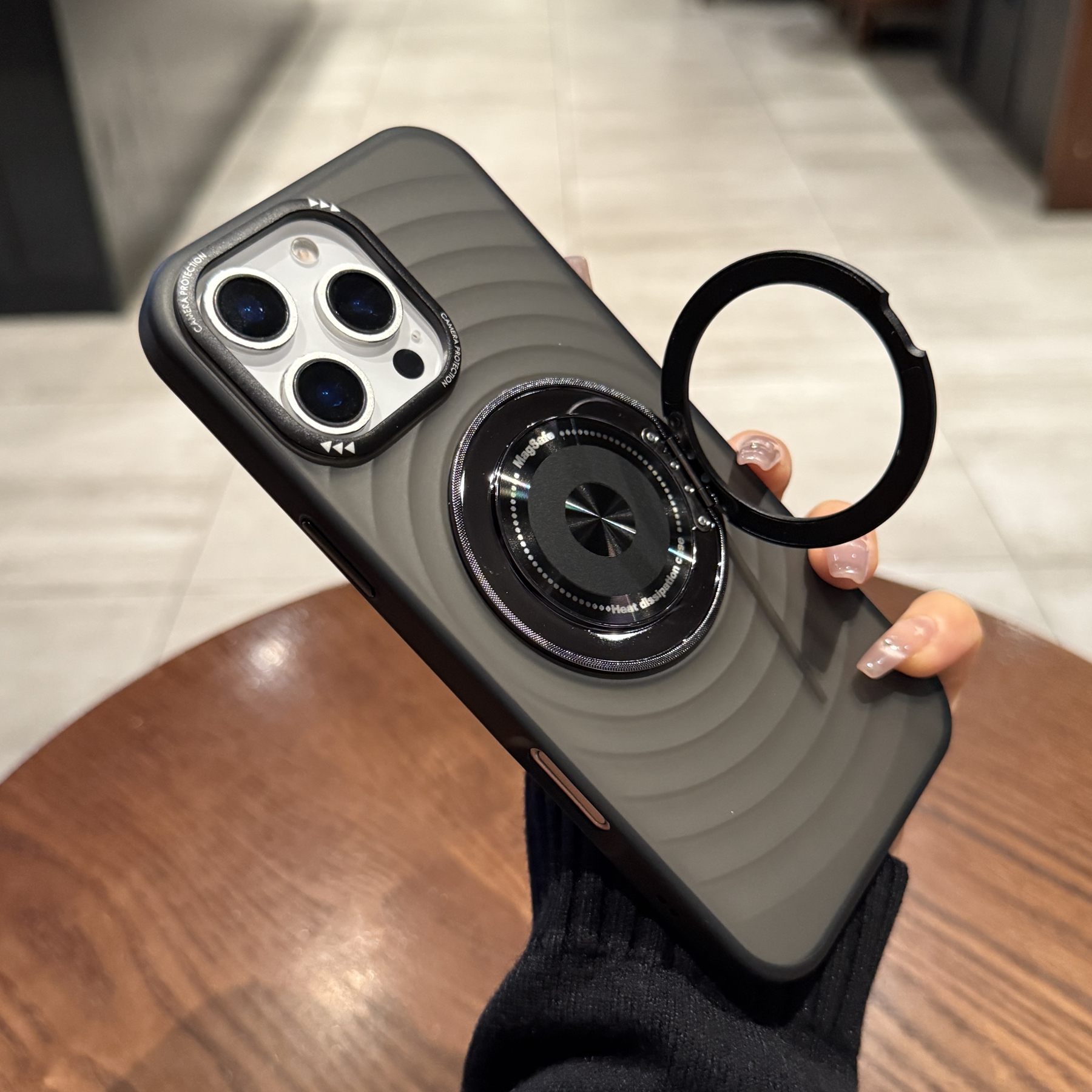 360°旋转支架适用苹果16pro手机壳磁吸充电iphone15promax新款荡漾波纹14pro透黑色磨砂PM高级Magsafe保护套