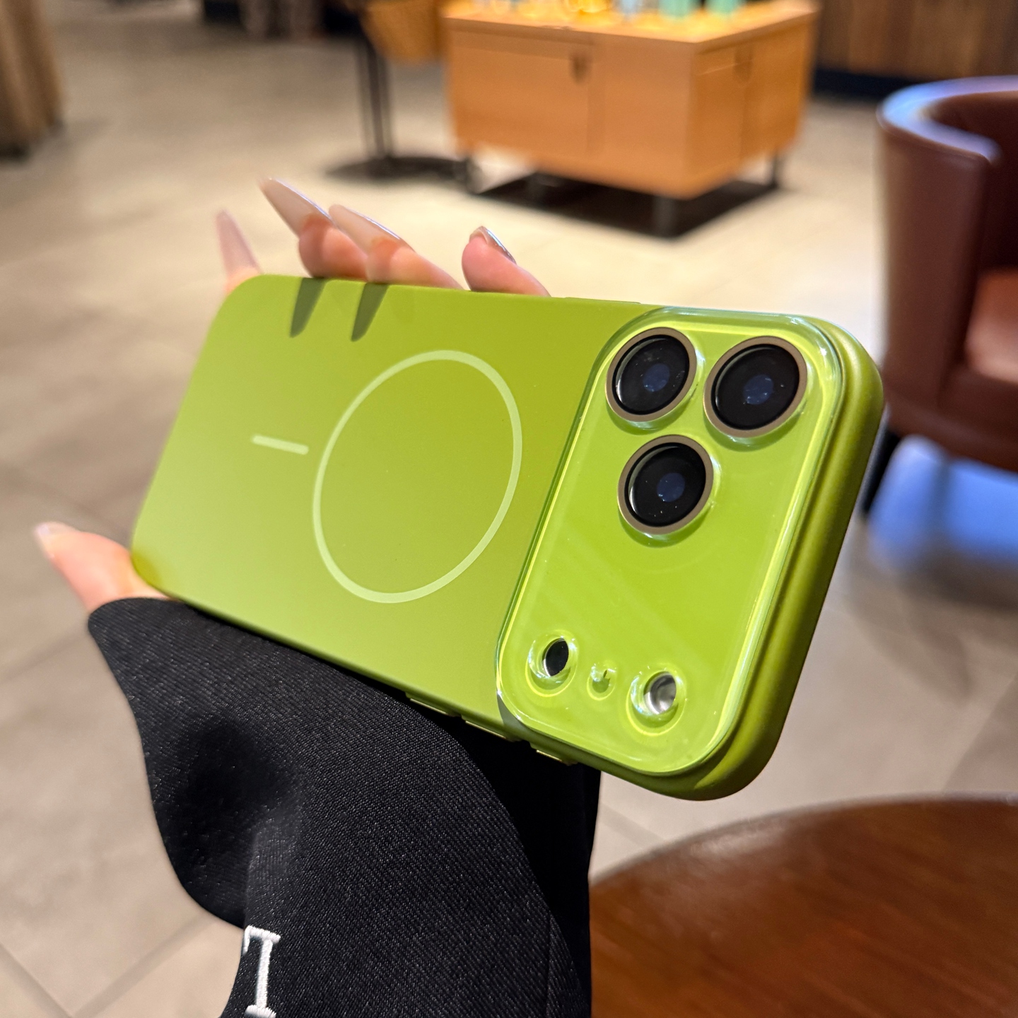 适用iphone17苹果17pro手机壳16promax肤感磨砂Air新款15细圈磁吸充电14plus杨柳绿12情侣11镜头全包13保护套