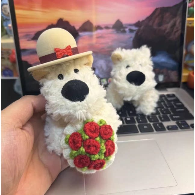 玫瑰花西高地毛绒小狗礼帽戒指盒浪漫表白惊喜送女友新年礼物