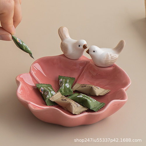 陶瓷点心盘精致茶点水果