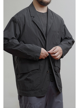 WtW 防泼水可收纳机能工作西服 WR Packable Tech Blazer II