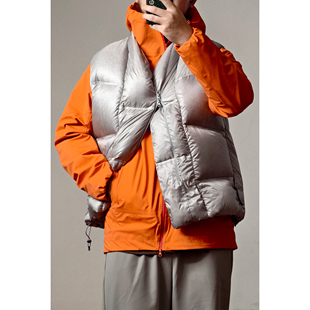 吐司防泼水羽绒马甲 Down Toast Vest 1000FP WtW