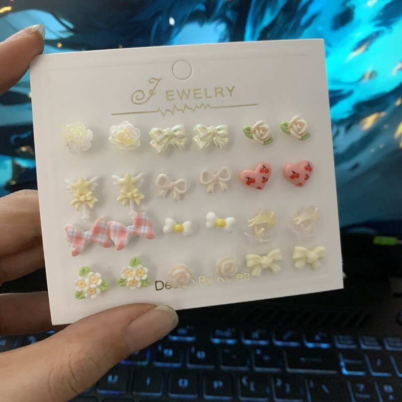 学生百搭甜美少女耳钉套装ins小众新款淡雅清新塑料针耳环饰品