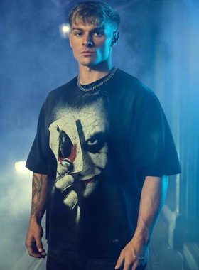 YOUNGLA蝙蝠侠系列美式潮流街头印花大码宽松健身运动T恤男短袖