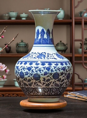 景德镇工艺品青花瓷釉下彩缠枝莲花瓶家居仿古陶瓷器中式摆件