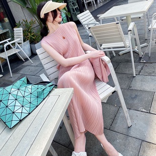 糖果色连衣裙夏 中长款 三专柜基础款 2025年宅褶皱背心裙女圆领无袖