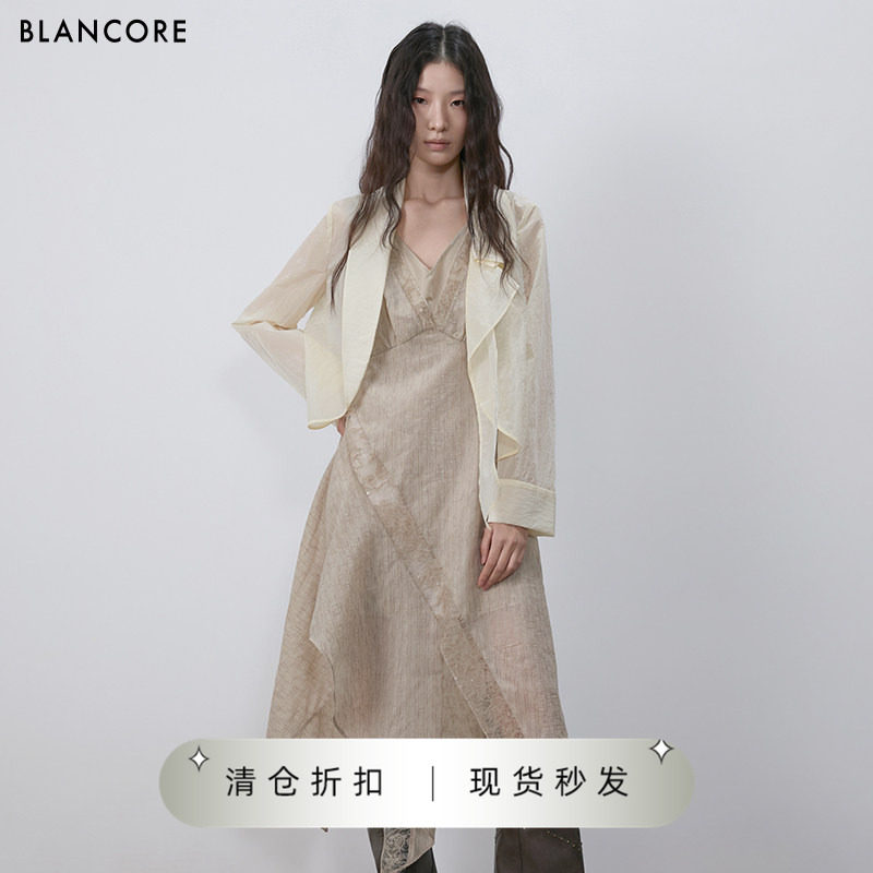 【设计师品牌BLANCORE】2026春新品解构工装风箱型外套