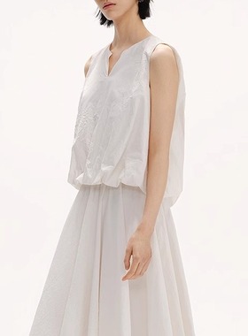 倪妮同款褶皱无袖淡人衬衫直播女2025夏新款法式洋气上衣D2426