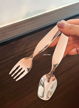 闭眼可入316不锈钢儿童餐具勺叉便携套装幼儿园吃饭勺调羹水果叉