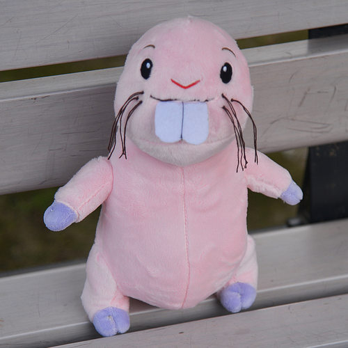 跨境新品可爱粉大牙齿土拨鼠Pink marmot plush毛绒公仔玩偶礼物