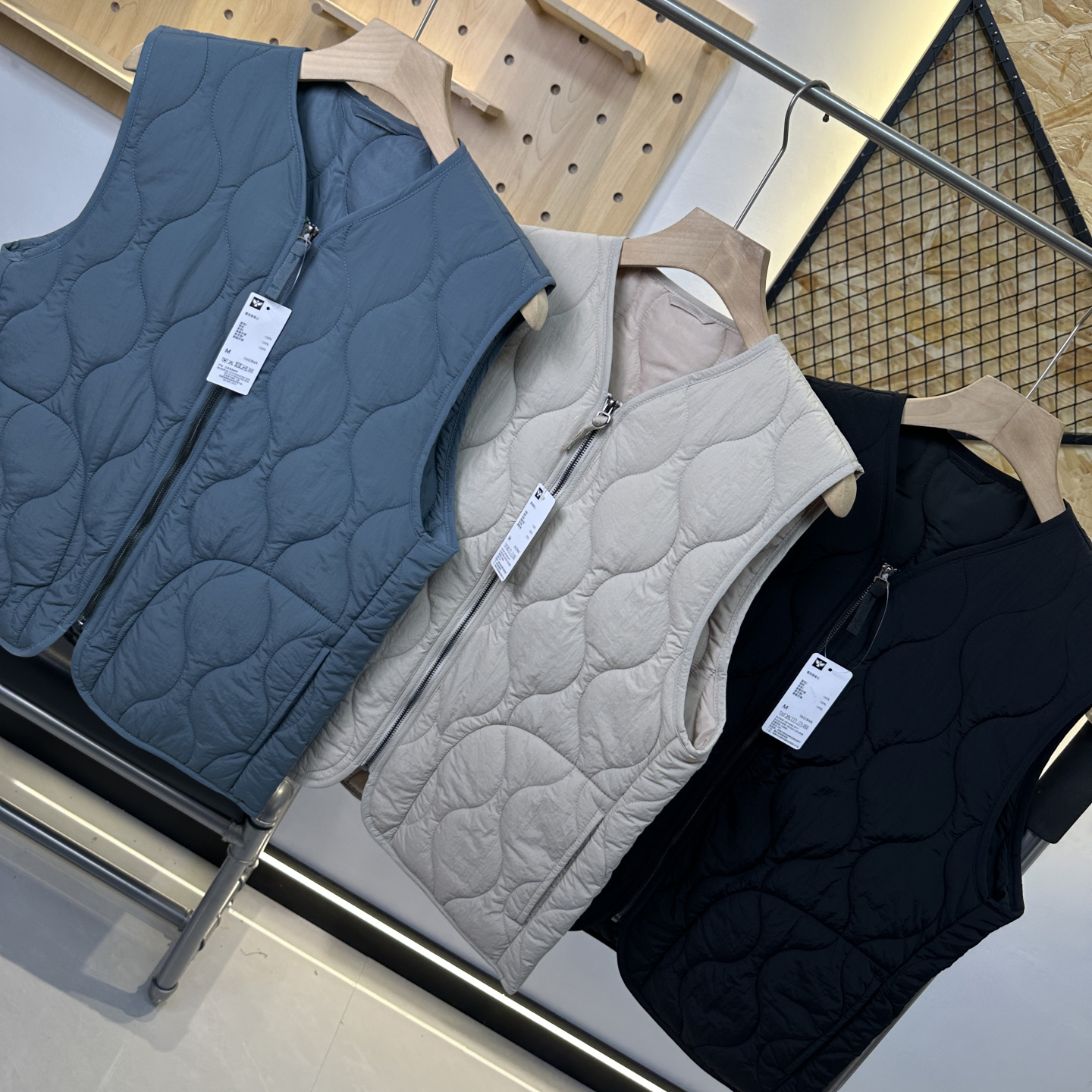 防风防水背心男女情侣保暖薄马甲