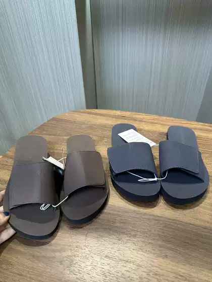 Export Single Slippers, Summer Non-Slip Quick-Dry Beach Shoes with Arch Support, Ultra-Light Soft Sole, Outdoor Wear Women's Slide Sandals