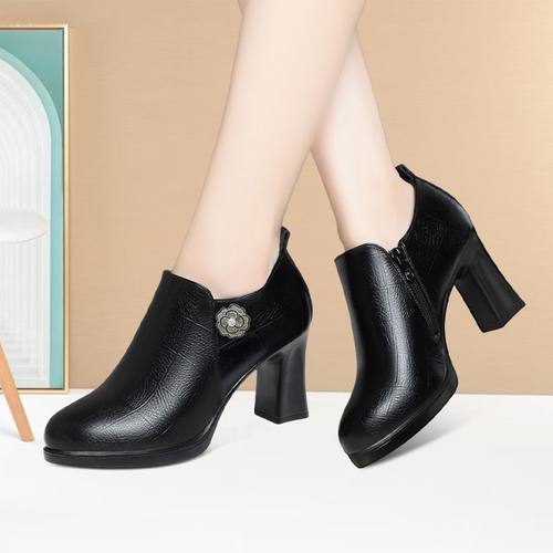 洋气气质妈妈女鞋中年旗袍走秀鞋粗跟高跟鞋软皮百搭时尚深口单鞋