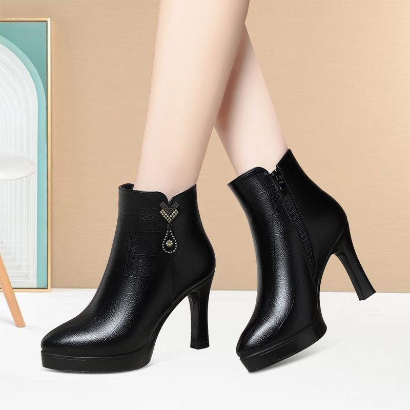 百搭耐磨厚底细跟棉靴舒适潮流中年模特走秀靴短筒秋冬保暖皮靴女