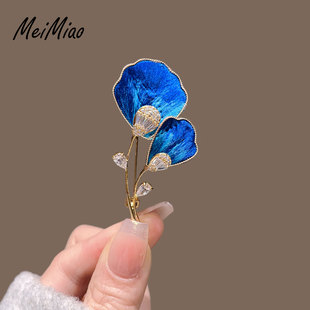 轻奢高档非遗绒花银杏叶胸针时尚精致胸花高级感西装配饰别针礼物