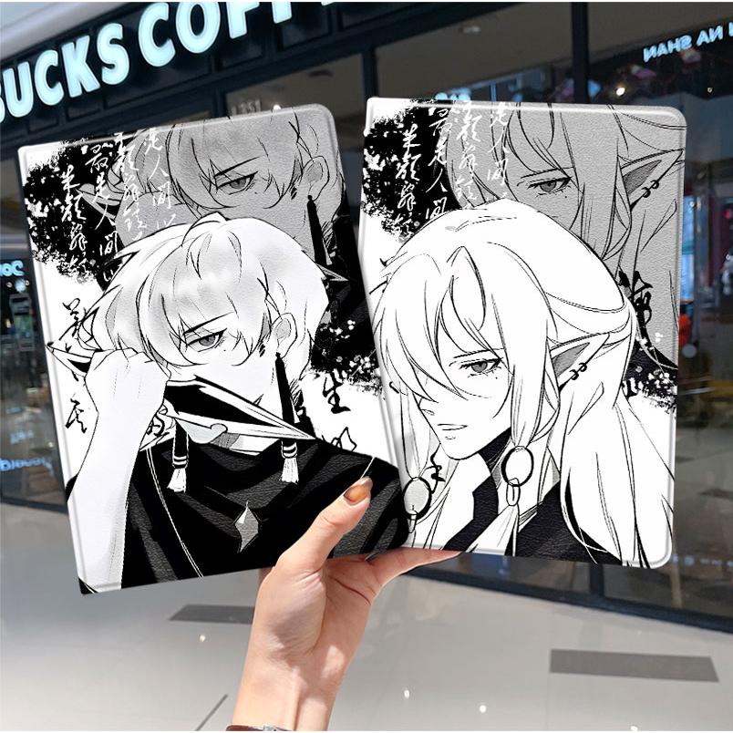 内壳软硅胶材质。舒适手感，四角防摔。