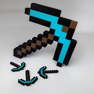 我 世界钻石镐子模型周边手办实物钻稿