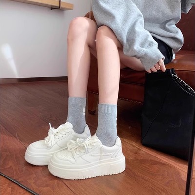葡萄妈同款 2025春新款厚底增高小白鞋女显腿长减龄圆头系