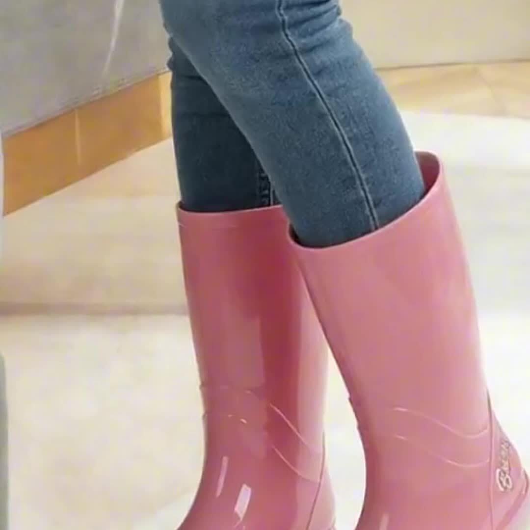 时尚女士雨鞋耐磨防滑中