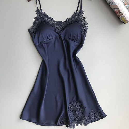 2022新裙摆镂空蕾丝花边吊带睡裙