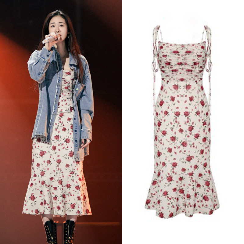 张碧晨明星同款碎花吊带连衣裙女法式花色抹胸鱼尾裙设计感中长裙