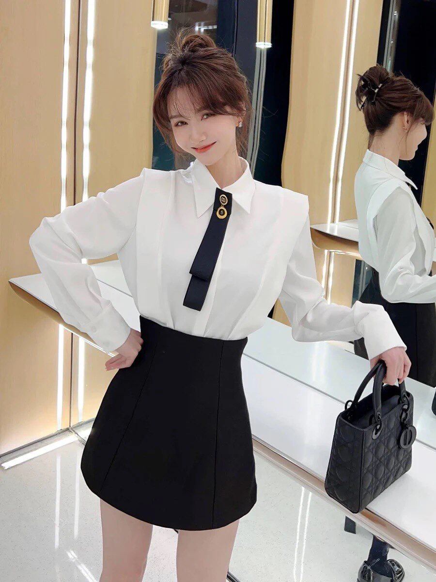 卡卡女装官方旗舰正品韩版减龄小香风衬衣显瘦百搭不打皱衬衫上衣