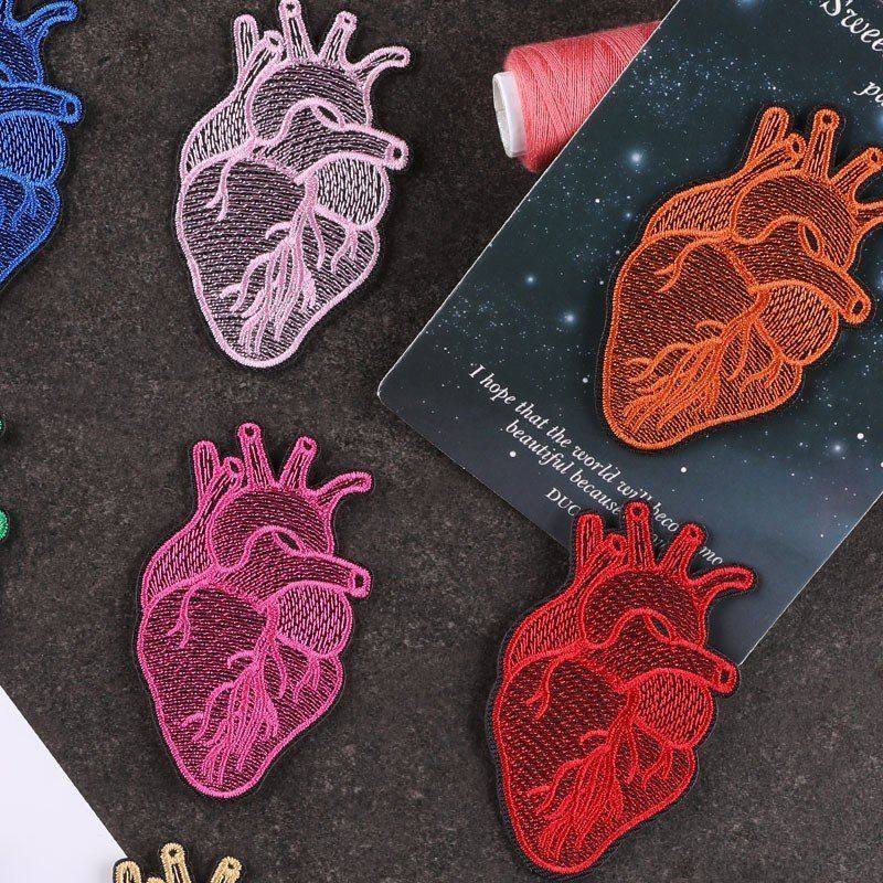 服装辅料绣花标章DIY徽章电脑背胶刺绣布标布贴补丁贴标绣心脏仔,居家布艺,布贴,淘宝优惠券,粉丝福利购,淘宝优惠卷