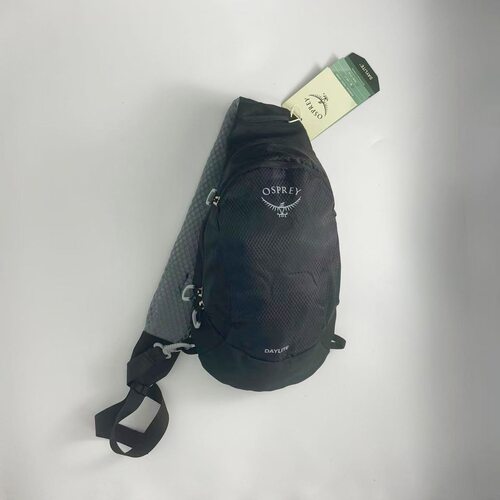 新款时尚百搭6L斜挎包胸包情侣款户外运动防水包单肩包轻便