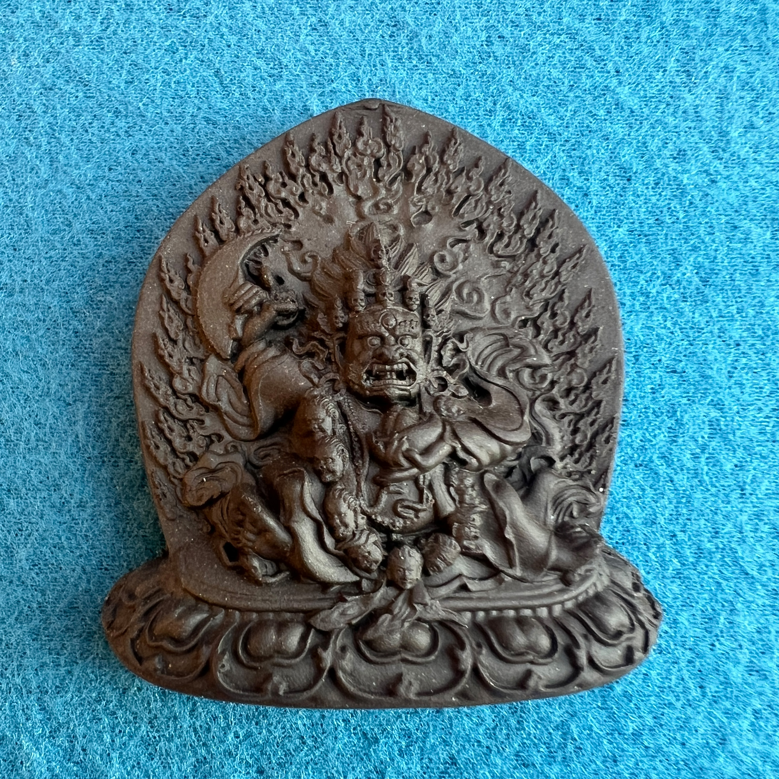 手工制作 黑袍金刚   陶土烧制 擦擦 小佛像