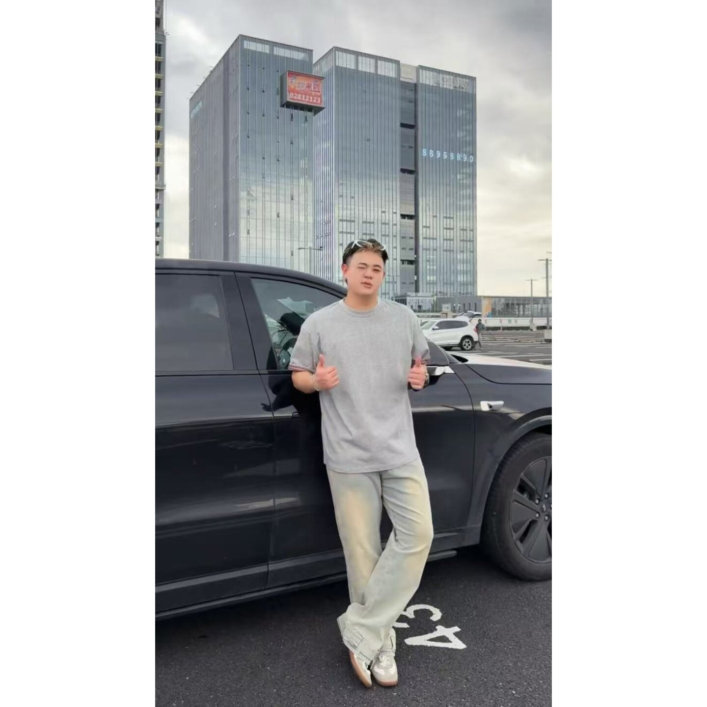 【郑一同款】2025年新款美式复古胖子大码微喇牛仔裤男女高街潮牌