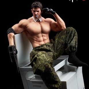 小漫 暴力与臣服 克里斯手办 雕像GK 模型人物