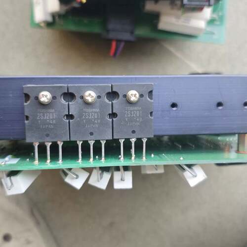 可维修2SK1530 2SJ201，一组3对，一组价议价