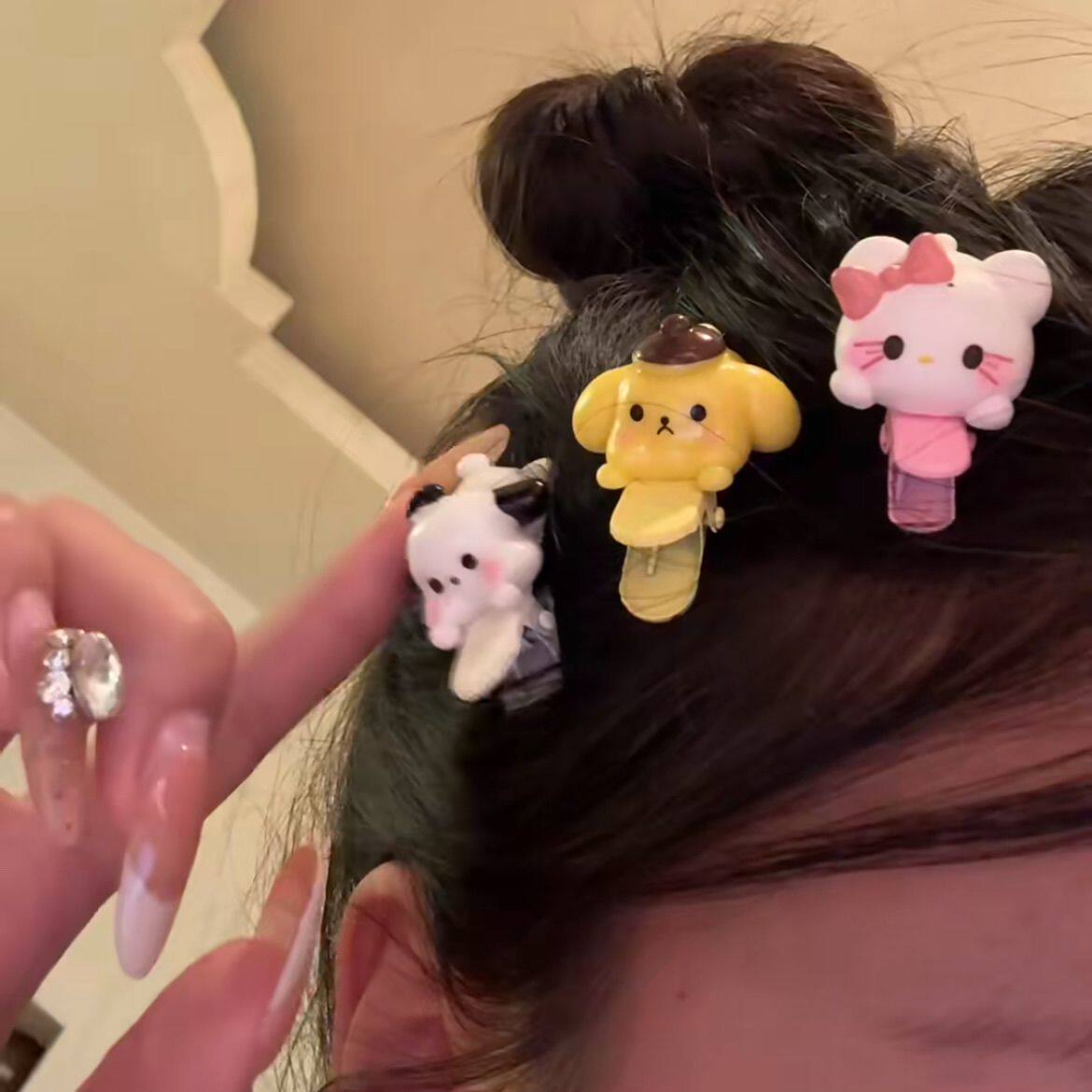 Hellokitty可爱趴趴侧边kt一字刘海鸭嘴定型无痕发夹ins风洋气