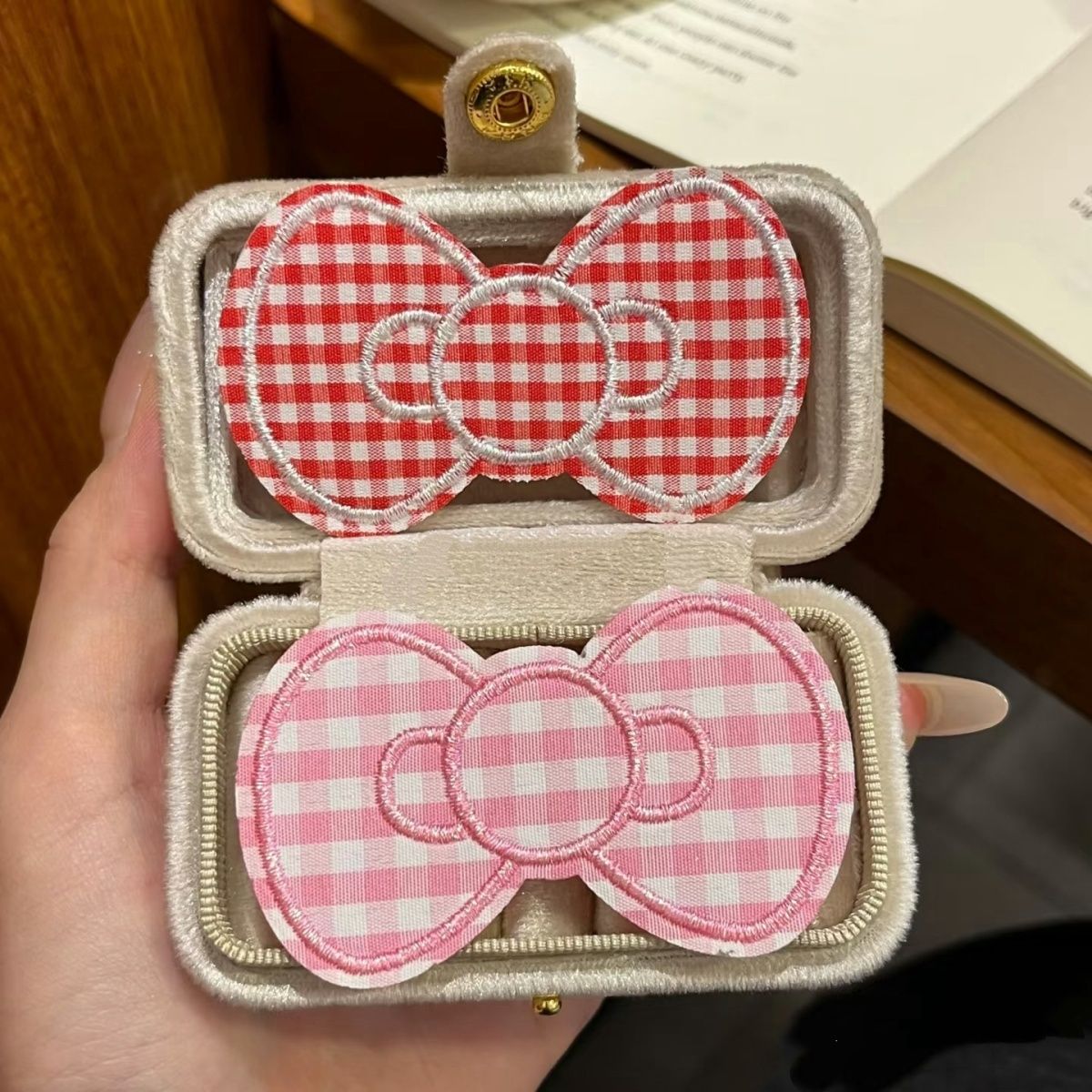 可爱格纹蝴蝶结魔术贴甜美碎发无痕刘海贴前额侧边整理神器发贴