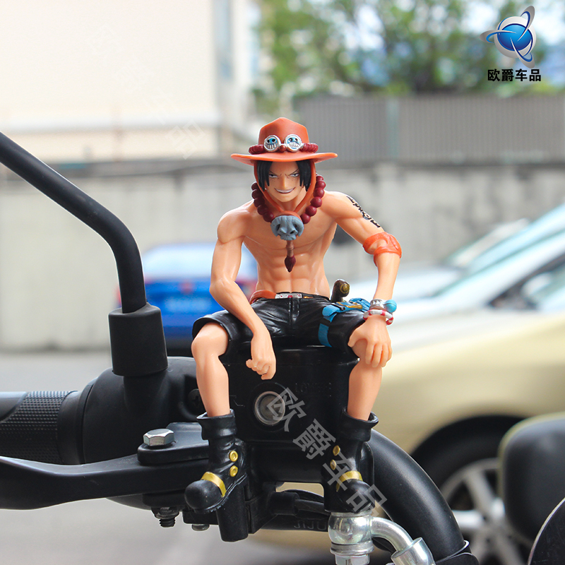 海贼王艾斯女帝初音电动车装饰品
