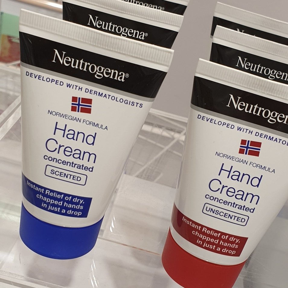 Neutrogena/露得清保湿护手霜滋润保湿防开裂呵护秋冬防干裂50ml