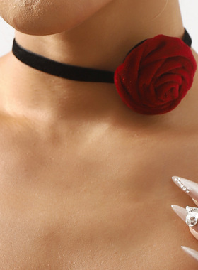 复古玫瑰花丝绒choker项圈个性甜
