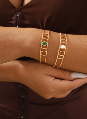 ZB0220法式不锈钢保色松石镂空月