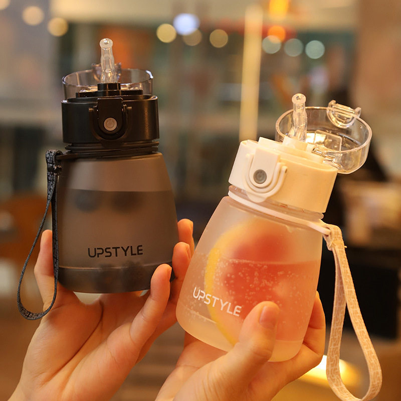 十大品牌可爱迷你成人吸管塑料杯儿童小孩学饮水杯防漏便携学生磨