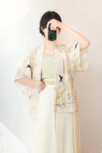暮君归天丝苎麻印花明合领衫汉服