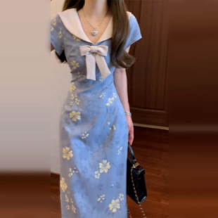新中式国风蓝色旗袍碎花连衣裙子女早春2026新款掐腰绝美法式长裙