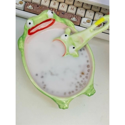 创意搞怪丑青蛙陶瓷碗可爱早餐牛奶汤碗面碗沙拉甜品餐具青蛙勺子