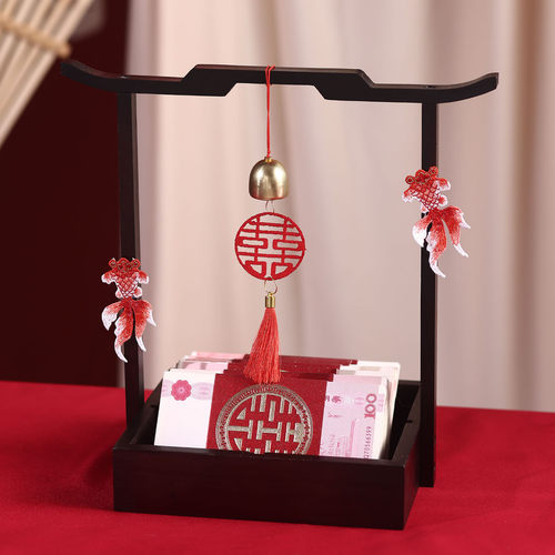 订婚摆台喜庆摆件早生贵子模具果盘干果组合结婚用品四宫格盒提篮