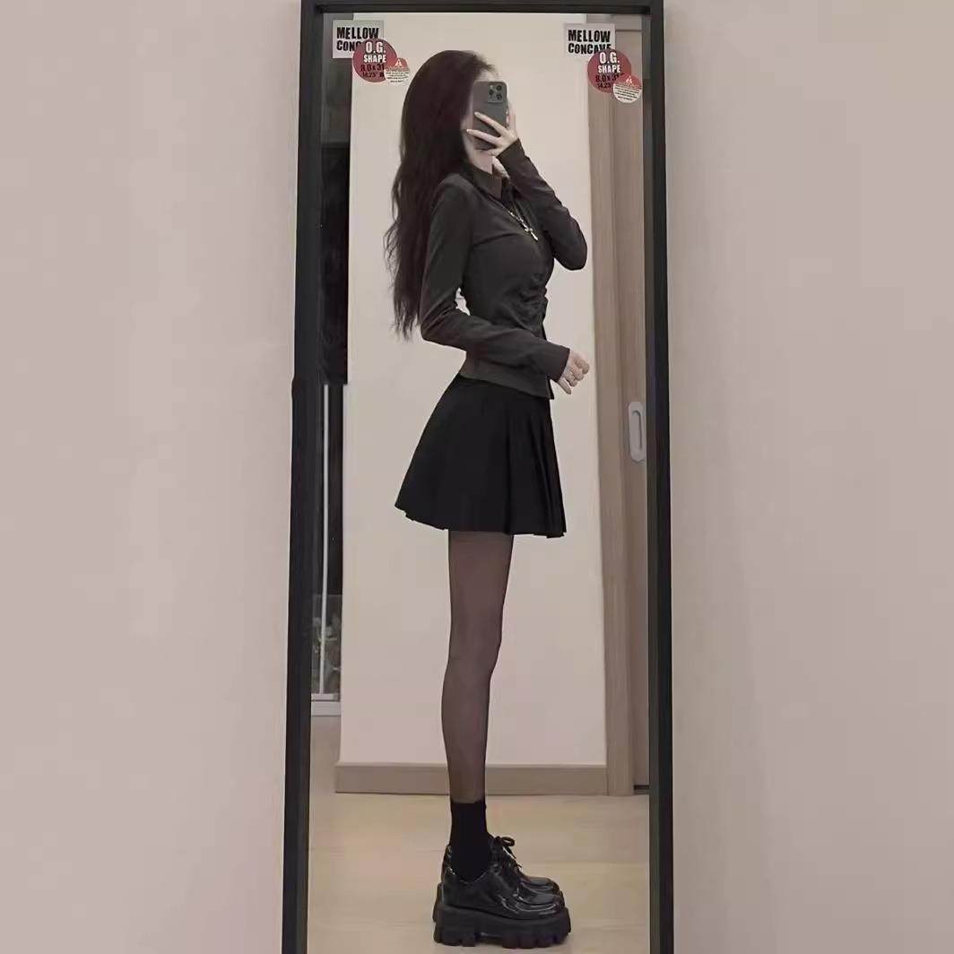 Hot girl temperament light mature high-end chic beautiful