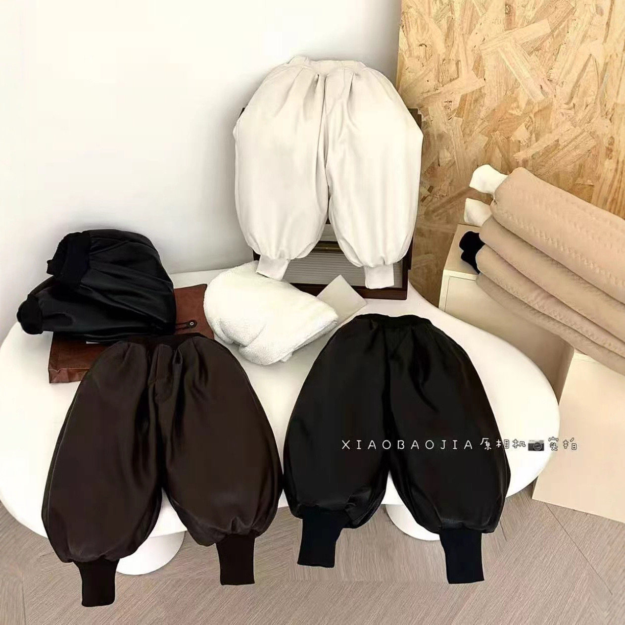 韩系男女童皮裤蚕丝大棉裤宽松灯笼裤宝宝黑色束脚长裤灯笼裤马裤,童装/婴儿装/亲子装,裤子,淘宝优惠券,粉丝福利购,淘宝优惠卷