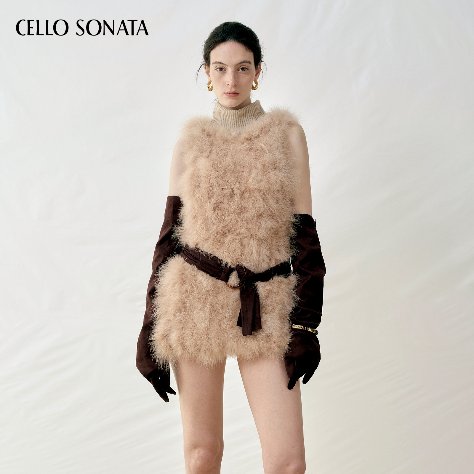 【新款】Cello Sonata 25冬 法式杏色火鸡毛螺纹领无袖短连衣裙女